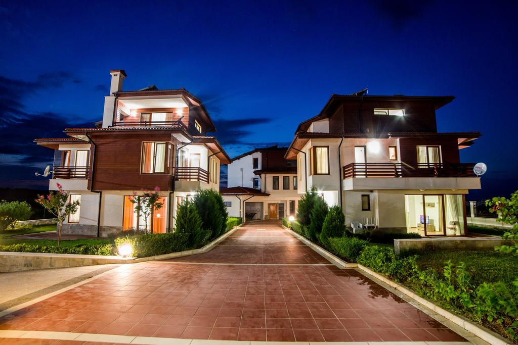 Villas In Complex Trakiyskiy Bryag لوزينيتس المظهر الخارجي الصورة