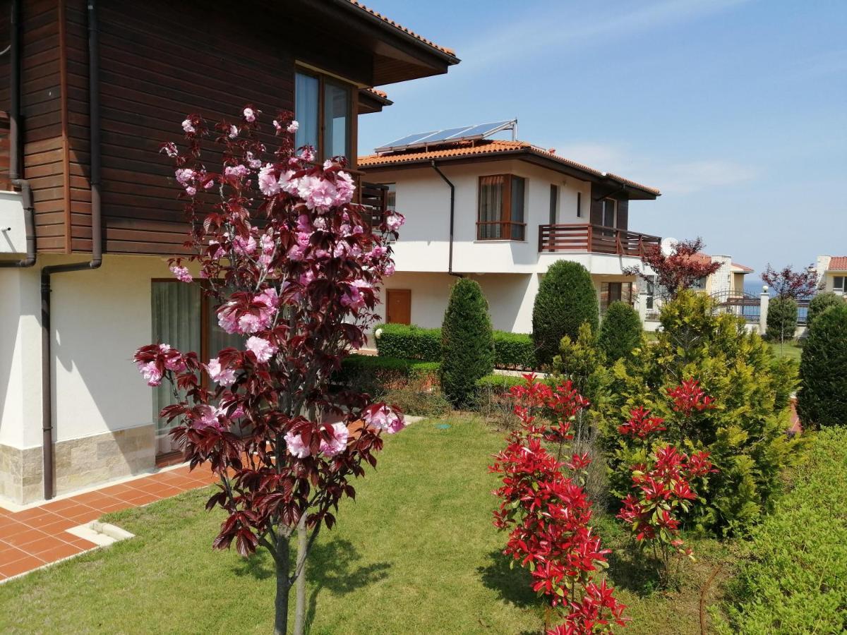 Villas In Complex Trakiyskiy Bryag لوزينيتس المظهر الخارجي الصورة