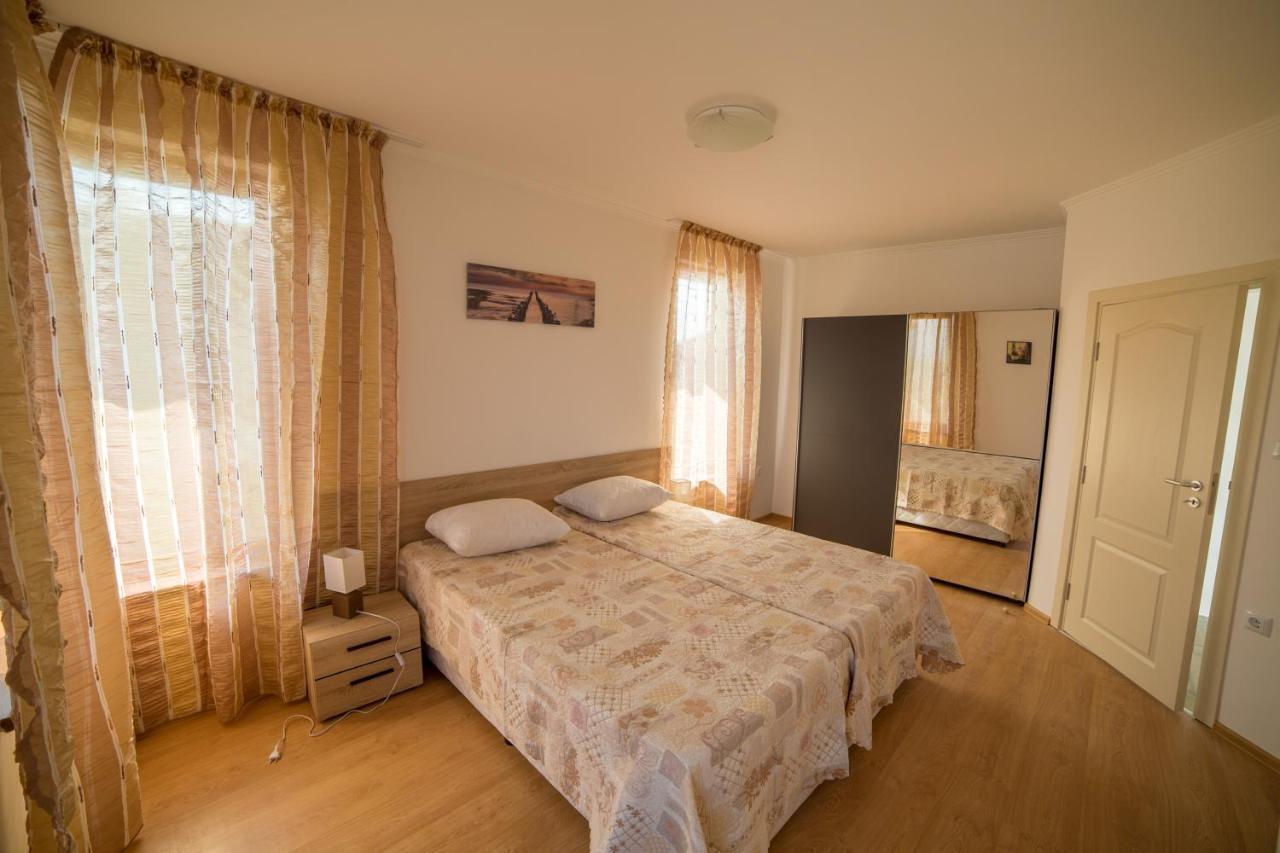Villas In Complex Trakiyskiy Bryag لوزينيتس المظهر الخارجي الصورة